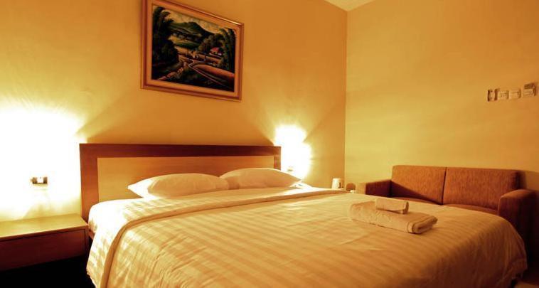 Hotel Marina Ambon Rom bilde