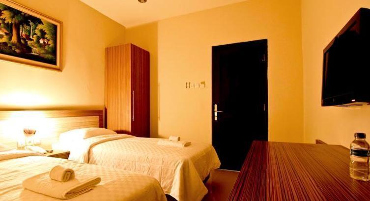 Hotel Marina Ambon Rom bilde